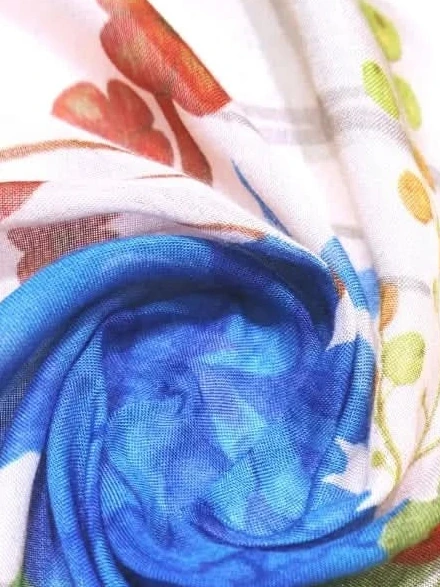 Cream Floral Muslin Fabric for Beachwear [B-1- MAdhAv n-1752- Allover-M1 ]